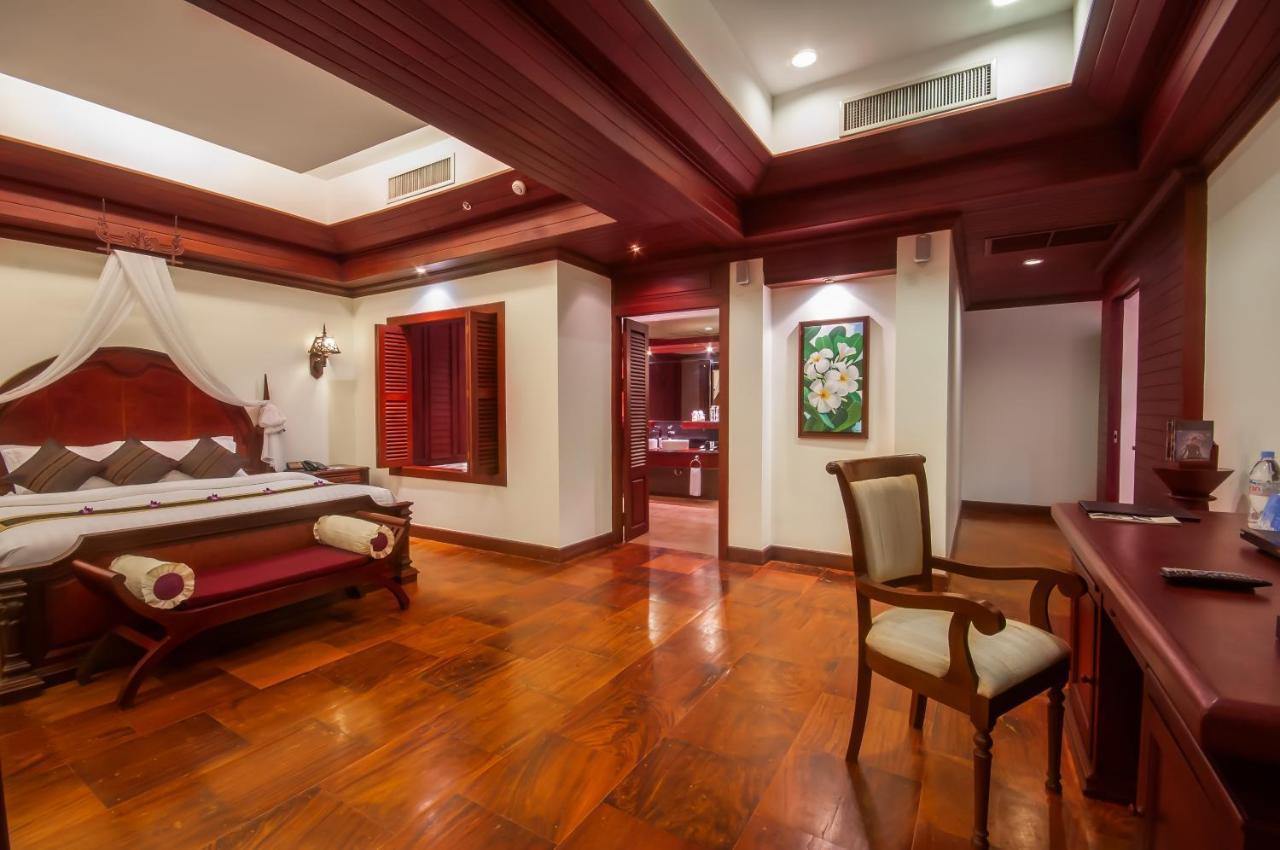 The Privilege Floor By Borei Angkor Siem Reap Exterior photo